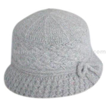  Angora Hand Knit Hat (Angora Hand Knit Hat)