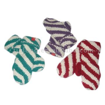  Gloves