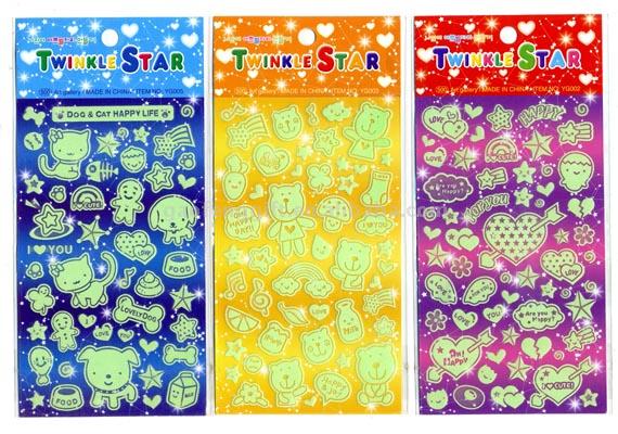  Glow-In-Dark Sticker (Glow-In-Dark Sticker)