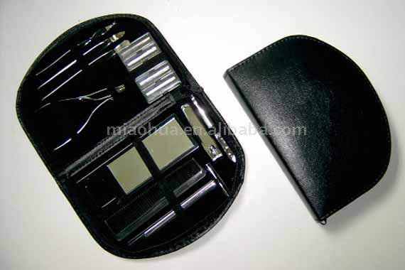  8pc Manicure Set with Imitation Leather Case (8PC ensemble de manucure avec Imitation Leather Case)