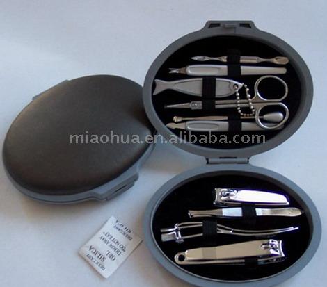  8pc Manicure Set with Imitation Leather Case (8PC ensemble de manucure avec Imitation Leather Case)