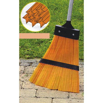  Garden Broom (Balai de jardin)