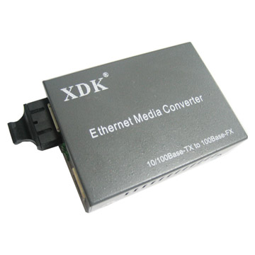  Ethernet Media Converter (10/100M) (Ethernet Media Converter (10/100M))