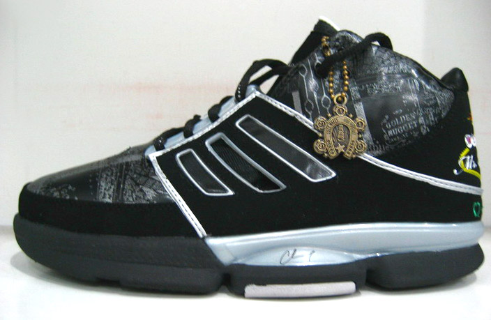  Brand New Sport Shoes (Brand New Chaussures de sport)