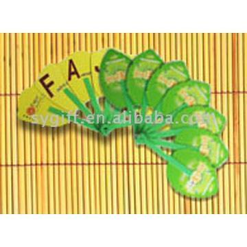  Hand Fan (Eventail)