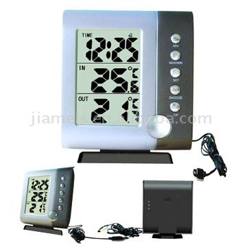  LCD Clock with Outdoor Temperature Display (LCD Horloge avec affichage de température extérieure)