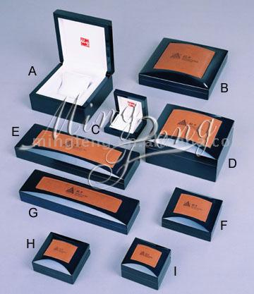  Wooden Watch & Jewelry Box ( Wooden Watch & Jewelry Box)