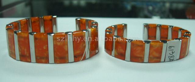  Stainless Steel and Titanium Bangle ( Stainless Steel and Titanium Bangle)