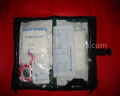  Travel First Aid Kit (Путешествие Аптечка первой помощи)
