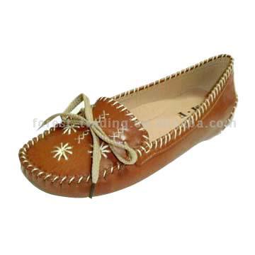  Closed Shoes ()