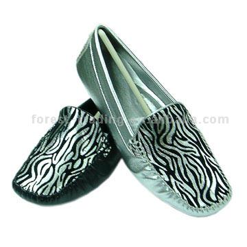  Closed Shoes ()