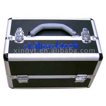  Hairdressing and Beauty Case