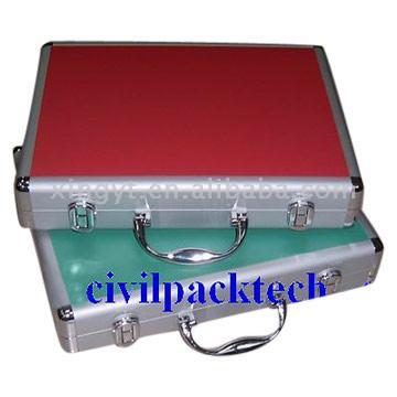  Suitcases (Valises)