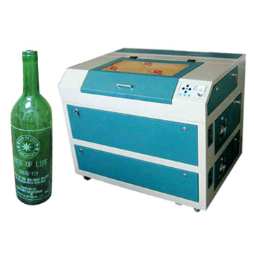  Laser Engraver Used for Engraving Winebottle ( Laser Engraver Used for Engraving Winebottle)