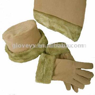  Fleece Fashion Accessories
