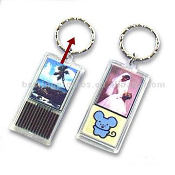 Solar-Powered Waterproof Flash Keychain (Solar-Powered Waterproof Flash Keychain)