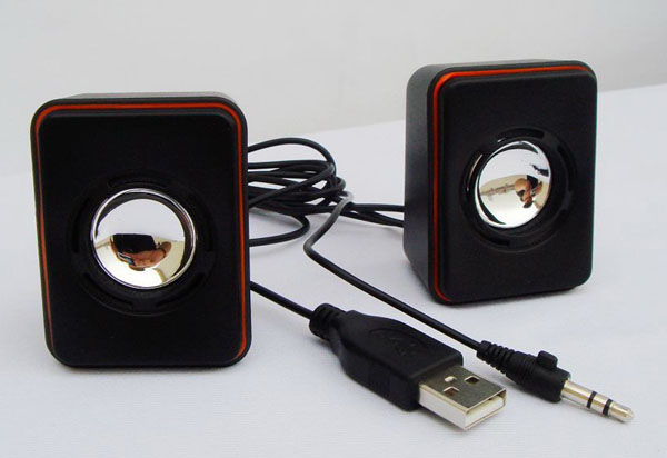 USB/Mini/Portable Speaker (USB / Mini / haut-parleur portable)