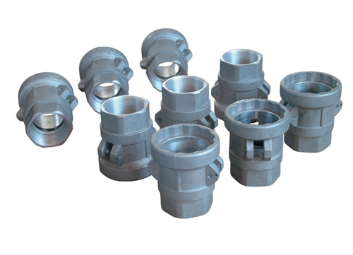  Cam and Groove Couplings (Cam et Groove Accouplements)