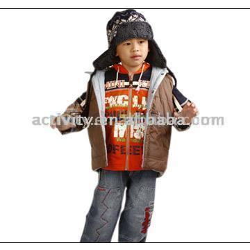  Knitted Blouse, Cotton-Padded Vest and Denim Pants