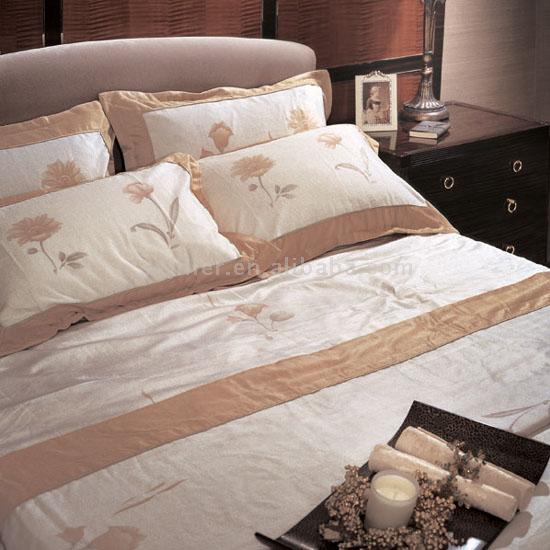  Silk Bedding Cover (Шелковое постельное белье Обложка)