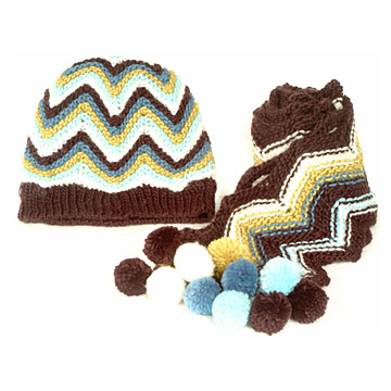  Hand-Woven Hats and Scarf Suit ( Hand-Woven Hats and Scarf Suit)