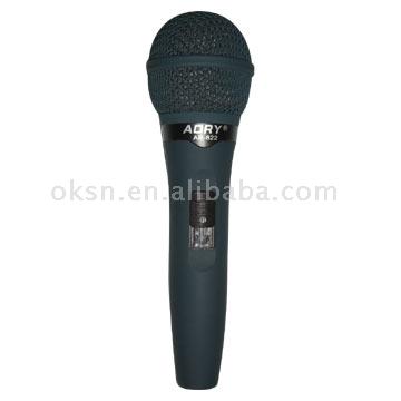  Dynamic Microphone (Динамический микрофон)