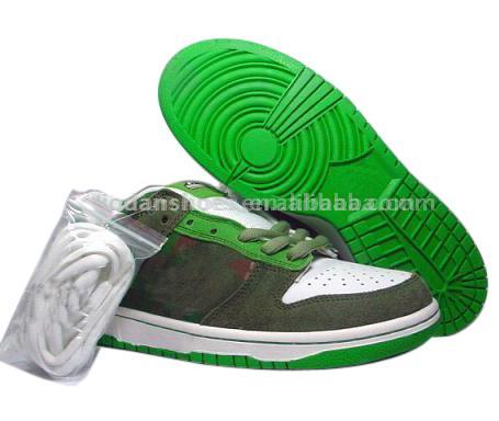  Air Retro Shoes from Jordan (Воздушные обувь в стиле ретро из Иордании)