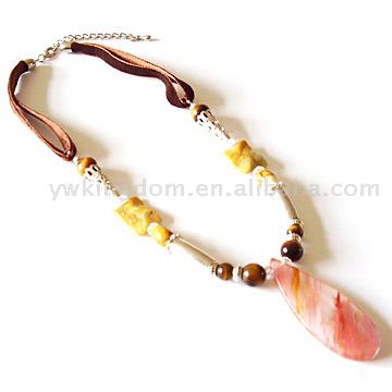  Glass Neckalce