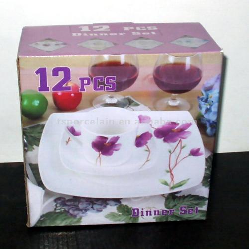  12pc Porcelain Decal Dinnerware Set (12pc Decal Ensemble de vaisselle en porcelaine)