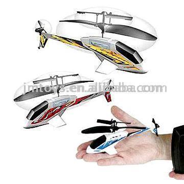 R/C 3D Small Helicopter (R / C 3D небольшим вертолетом)