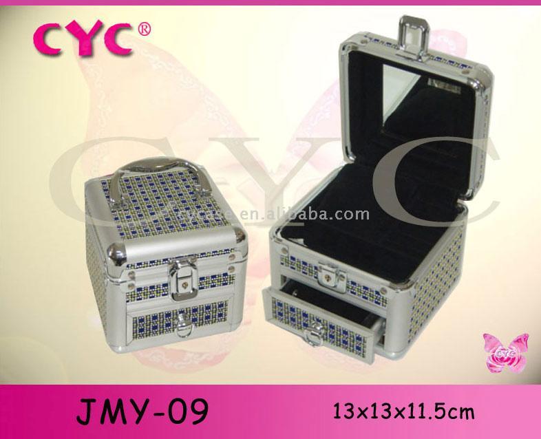  Aluminum Cosmetic Case ()