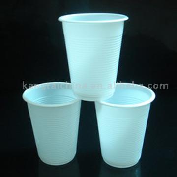  Plastic Cup (Пластиковых стаканчиков)