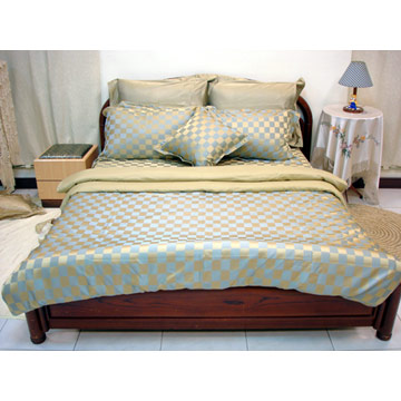  Silk Bedding Set (Including Silk Quilt) (Шелковое постельное белье Задать (в том числе шелкового одеяла))