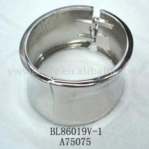  Metal Bangle (Metal Bangle)