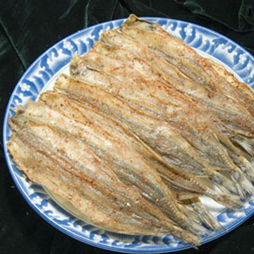  Dried Needle Fish Fillet with Chili (Filet de poisson séché à aiguilles avec le Chili)