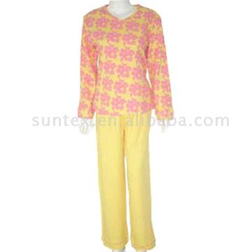  Ladies` Sleepwear