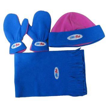  Children`s Scarf, Hat, Gloves (Children`s écharpe, chapeau, gants)