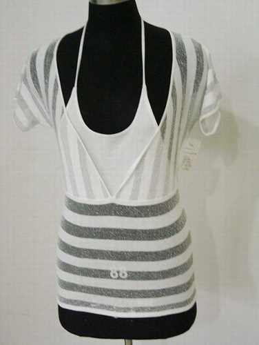  Knitted Sweater (Chandail de tricot)