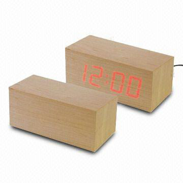  Wooden Digital LED Clock (Wooden Digital LED Clock)