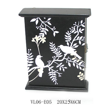 Wooden Key Box with White & Black Design ( Wooden Key Box with White & Black Design)