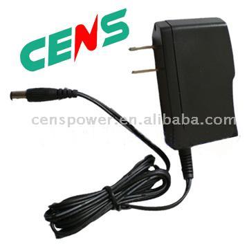  Battery Charger (Chargeur de batterie)