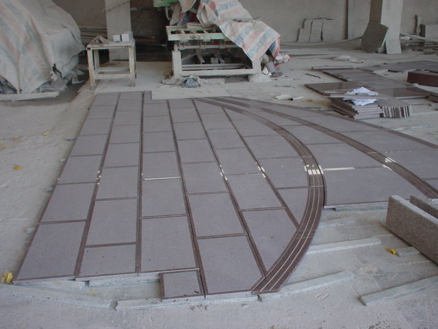  Tile (Tile)