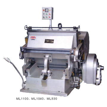  Creasing and Cutting Machine (Rainage et de découpe Machine)