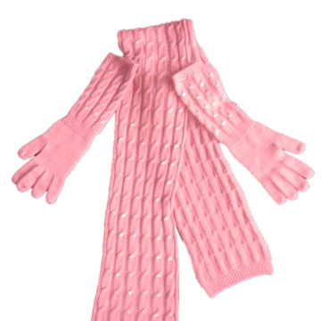  Scarf and Gloves ( Scarf and Gloves)