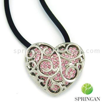  Heart-Shaped Pendant ( Heart-Shaped Pendant)