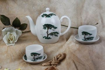  Tea Set with Pine Pattern (Tea Set avec Pine Pattern)