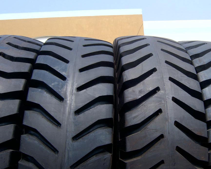  OTR Tire