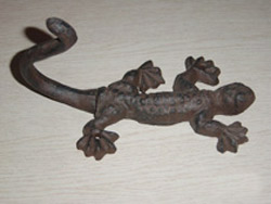  Cast Iron Hanger (Чугунные Вешалка)