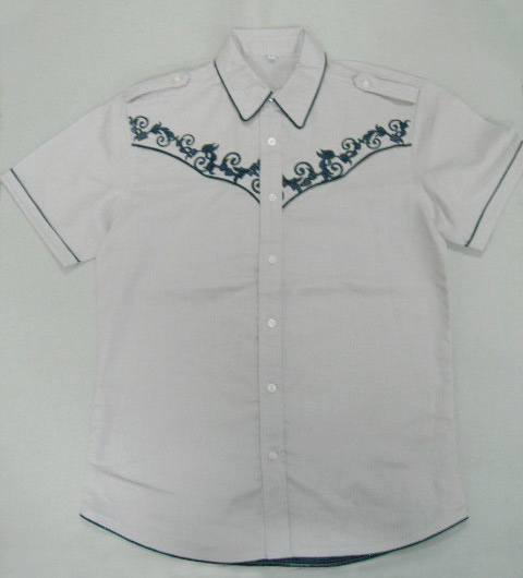  Men`s Embroidered Shirt (Chemise brodée Hommes)