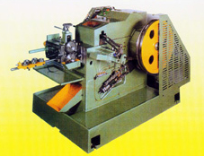  Heading Machine (Unterwegs Machine)